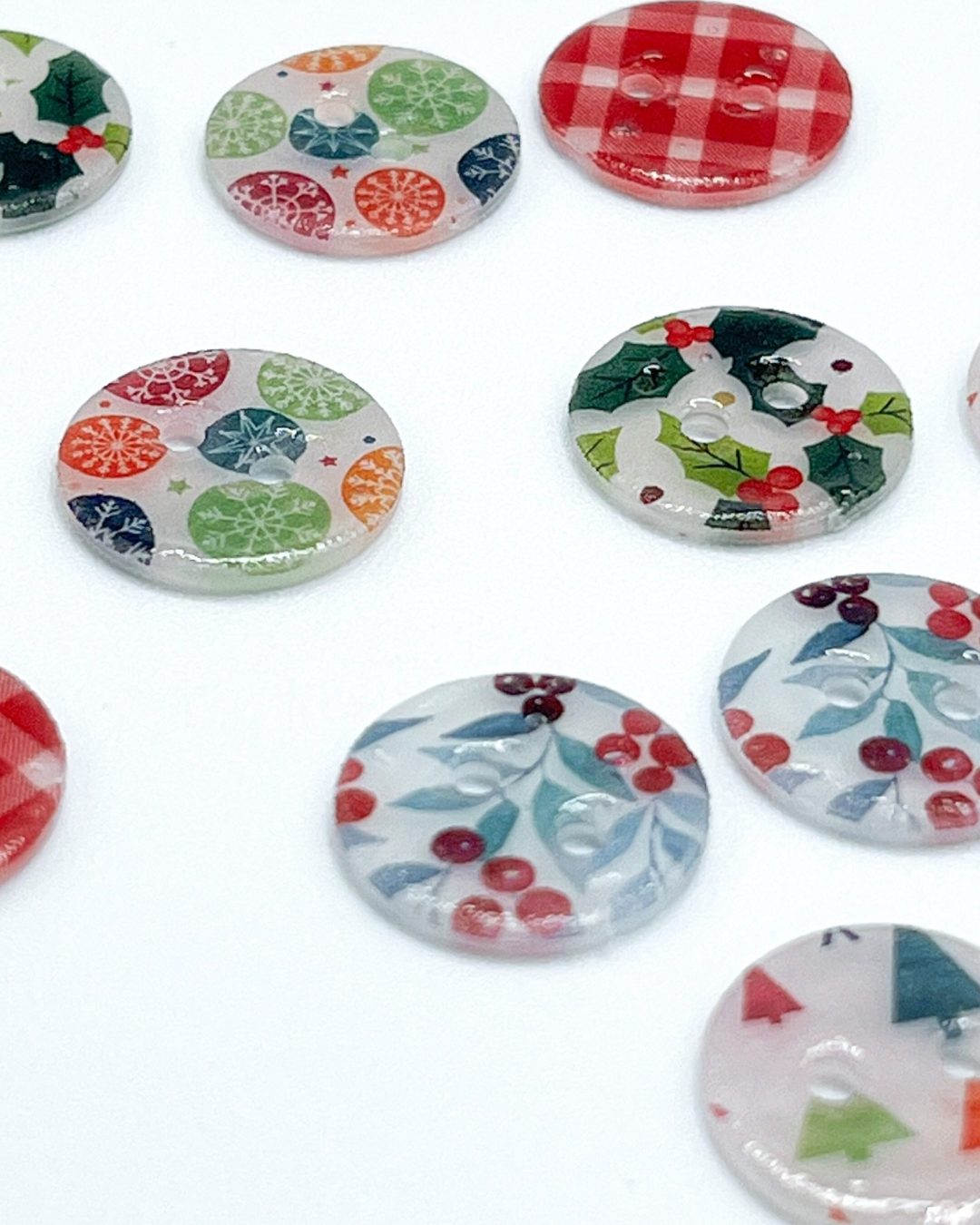 Holiday Buttons / 2023 Holiday Freebies